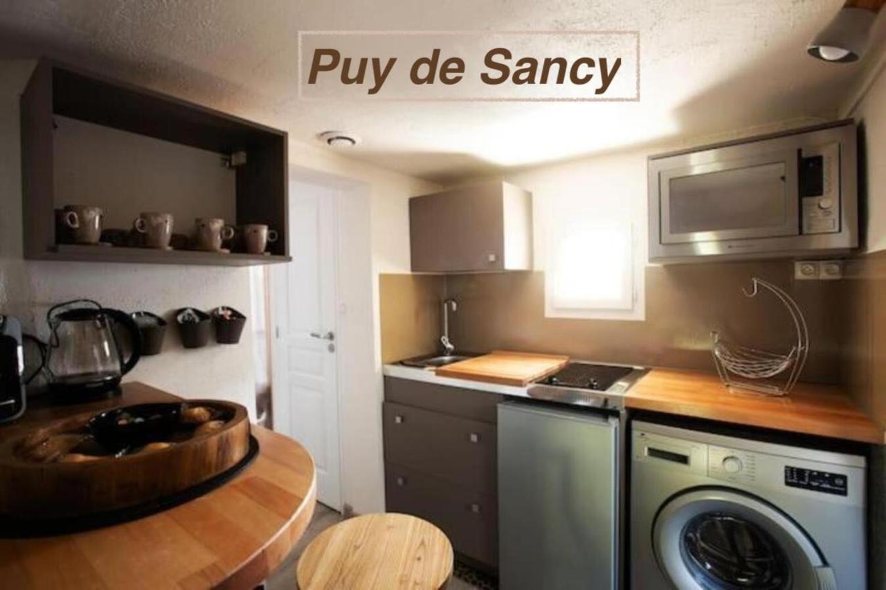 Logements Chaine Des Puys Avec Garages Attenants แคลร์มงต์-แฟร์รองด์ ภายนอก รูปภาพ